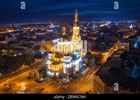 La Cattedrale dell'Annunciazione è la più importante chiesa ortodossa di Kharkiv. Foto Stock