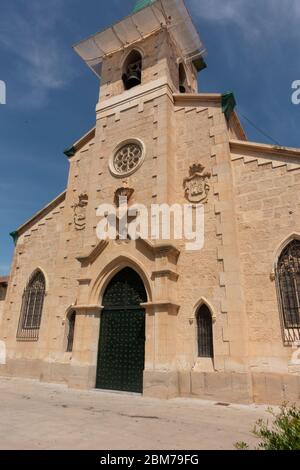 Facciata della vecchia chiesa Foto Stock