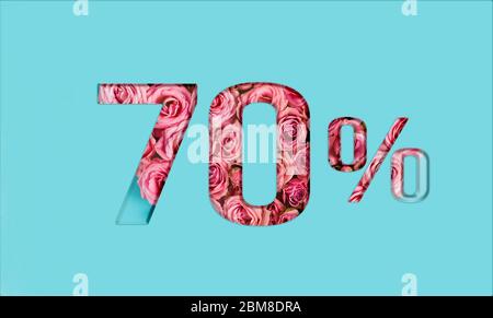 Vendite di San Valentino. 70% di sconto sulla promozione su poster blu, banner.Advertising con numeri su carta, tagliato di rose delicate.for il tuo ho Foto Stock