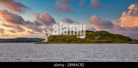 Faro sull'isola di Halifax Foto Stock