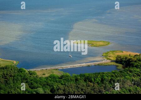 , paesaggio costiero su Hiddensee a sud di Plogshagen, 05.06.2016, vista aerea, Germania, Meclemburgo-Pomerania occidentale, Plogshagen, Hiddensee Foto Stock