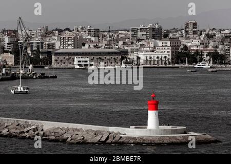 Faro di Dique de la Navidad, Cartagena, Murcia, Spagna, Europa Foto Stock