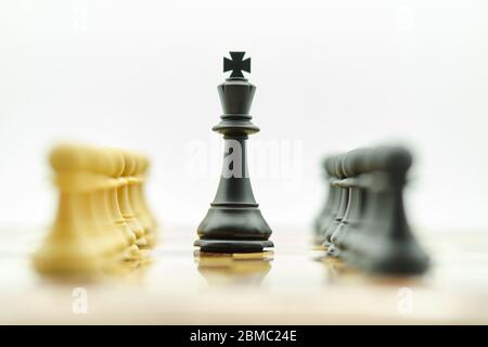 strategia gioco di scacchi girato in studio Foto Stock