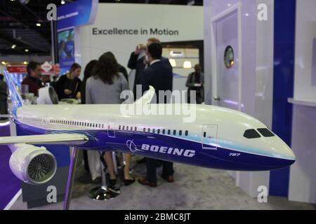 Scena al salone congiunto Aircraft Interiors Middle East 2020 e MRO Middle East 2020 tenutosi a Dubai, Emirati Arabi Uniti, dal 25 al 26 febbraio 2020. Foto Stock