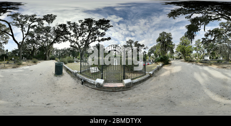 Visualizzazione panoramica a 360 gradi di Luogo di tomba di Little Gracie Watson