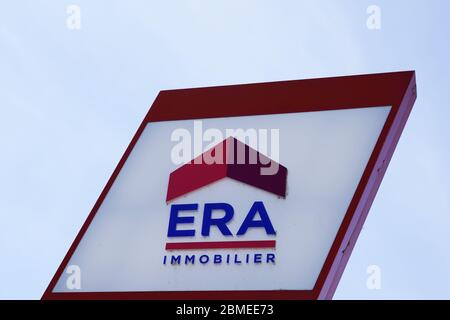 Bordeaux , Aquitaine / Francia - 05 05 2020 : era immobilier logo segno immobiliare ufficio marchio negozio azienda agenzia di vendita Foto Stock