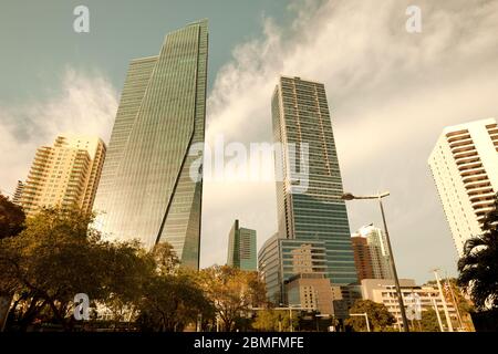 Skyline dei grattacieli a Brickell Avenue nel centro di Miami, Florida, Stati Uniti Foto Stock