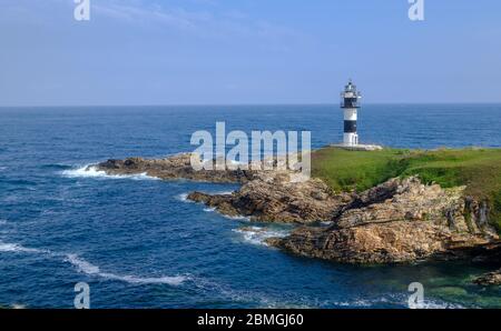 Il faro dell'isola di Pancha Mare Cantabrico Ribadeo Galizia Spagna Foto Stock