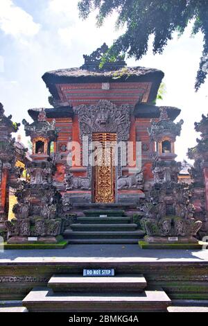 Pura Dalem Desa Pakraman Ubud, Bali, Indonesia. Foto Stock