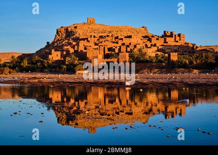 Maroc, Alto Atlante, Vallée du Dadès, Ksar d'Aït-ben-Haddou, classé Patrimoine Mondial de l'Unesco // Marocco, Alto Atlante, Valle del Dades, Ksar di Ait-ben Foto Stock