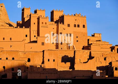 Maroc, Alto Atlante, Vallée du Dadès, Ksar d'Aït-ben-Haddou, classé Patrimoine Mondial de l'Unesco // Marocco, Alto Atlante, Valle del Dades, Ksar di Ait-ben Foto Stock