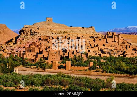 Maroc, Alto Atlante, Vallée du Dadès, Ksar d'Aït-ben-Haddou, classé Patrimoine Mondial de l'Unesco // Marocco, Alto Atlante, Valle del Dades, Ksar di Ait-ben Foto Stock