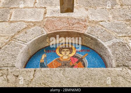 Mosaico di San Giorgio presso la chiesa del Monastero di Dobrilovina, ortodossa serba, Donja Dobrilovina, Tara River Canyon, Parco Nazionale Durmitor, Montenegro Foto Stock