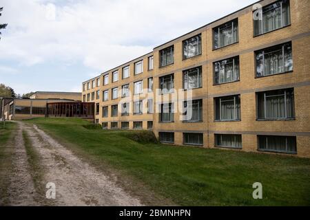 Bernau, Germania. 15 aprile 2020. La scuola di imbarco sul terreno del 'Monumento Bauhaus'. Credit: Paul Zinken/dpa-Zentralbild/ZB/dpa/Alamy Live News Foto Stock