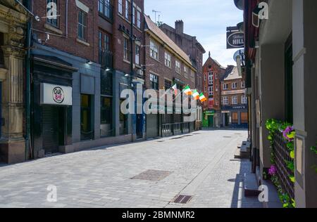 McCooley's Sports Bar su Temple Lane vuoto a causa del blocco Liverpool CORVID-19 Foto Stock