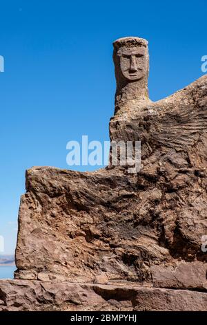 Particolare dell'arco in pietra tradizionale a Isla Taquile, Lago Titicaca, Isola Taquile, Perù Foto Stock