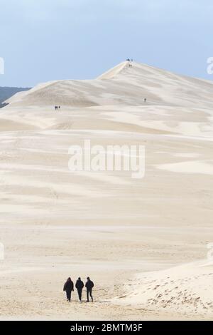 Pyla-sur-Mer, Landes/Francia; 27 marzo 2016. La Duna di Pilat è la duna di sabbia più alta d'Europa. Si trova a la teste-de-Buch, nel Ba Arcachon Foto Stock