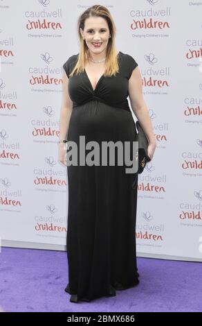 Sam Bailey. Caudwell Children Bufferfly Ball , Grosvenor House, Londra. REGNO UNITO Foto Stock