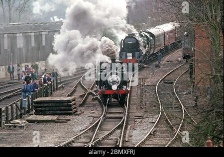 Thomas il motore serbatoio presso il motore Sheffield Park si trova sulla Bluebell Heritage Railway, West Sussex, Inghilterra Foto Stock