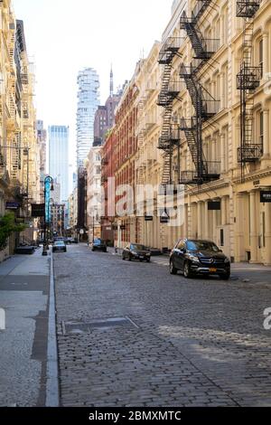 Strade vuote di Soho durante la pandemia del coronavirus, New York City. Foto Stock