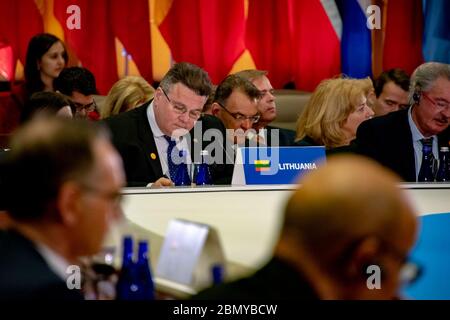 Il Ministro degli Esteri lituano Linkevicius partecipa al Ministro degli Esteri lituano Linas Antanas Linkevicius partecipa al Ministro degli Esteri della NATO presso il Dipartimento di Stato degli Stati Uniti di Washington, D.C., il 4 aprile 2019. Foto Stock