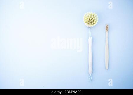 Eco spazzola consumo sostenibile cura del corpo sisal riciclare bambù Foto Stock