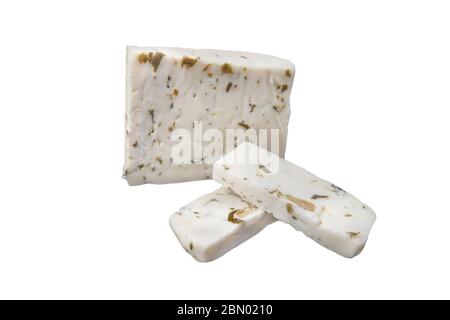 Formaggio turco a erbe impilato e pronto per la vendita (formaggio Van Otlu).Van colazione di Turchia. Foto Stock