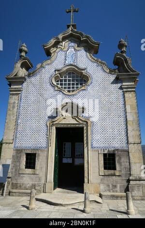 Igreja de Santo António da Torre Velha chiesa cattolica a Ponte de Lima, regione del Minho del Portogallo, Europa Foto Stock