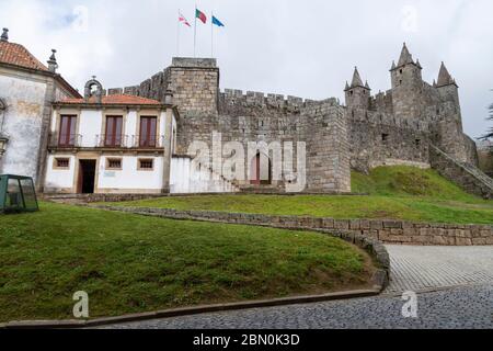 Castello medievale di Santa Maria da Feira, Portogallo, Europa Foto Stock