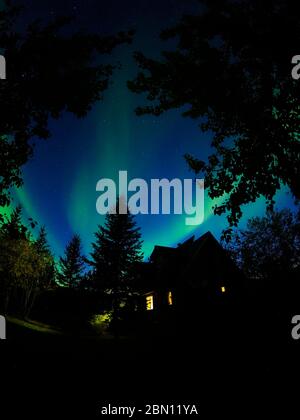 Aurora Boreale sopra il Brooks Range, Alaska. Foto Stock