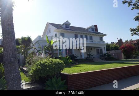 Los Angeles, California, USA 11 maggio 2020 una visione generale dell'atmosfera della Happy Days House, la Cunningham's House a 565 N. Cahuenga Blvd il 11 maggio 2020 a Los Angeles, California, USA. Foto di Barry King/Alamy Stock Foto Foto Stock