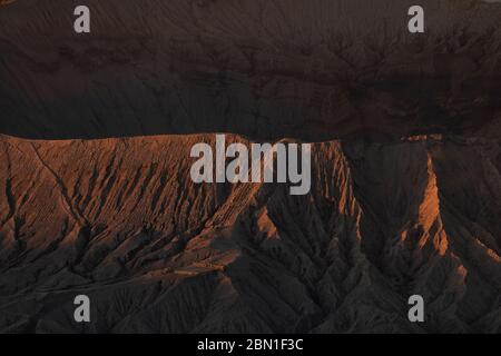 Primo piano al vulcano attivo bromo, e il massiccio del Tengger, a Giava Est, Indonesia Foto Stock