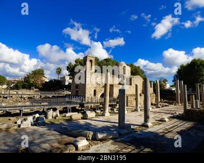 Chiesa medievale di Agia Kyriaki Chrysopulitissa a Paphos, Cipro Foto Stock