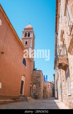 Chiesa di San Giustino in Rab città sull'isola di Rab, Croazia Foto Stock