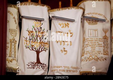 Beth Yaakov Sinagoga. Torah scorre. Ginevra. Svizzera. Foto Stock