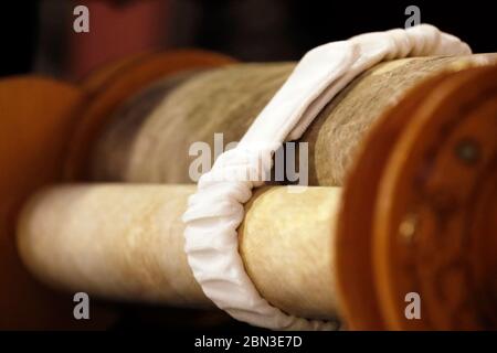 Beth Yaakov Sinagoga. Torah scorre. Ginevra. Svizzera. Foto Stock