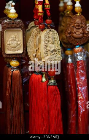 Cinese good luck fascino per la vendita. Kuala Lumpur. Malesia. Foto Stock