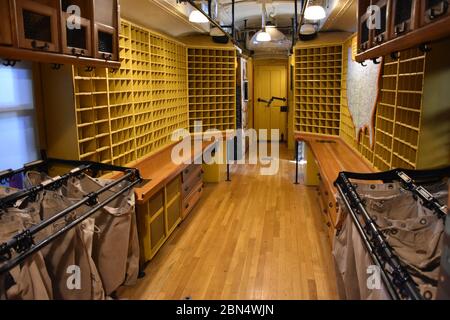 Una Mail Car ferroviaria in mostra al North Carolina Transportation Museum. Foto Stock