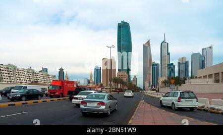 Kuwait City, Kuwait: Immagine panoramica del centro della città di Kuwait Foto Stock