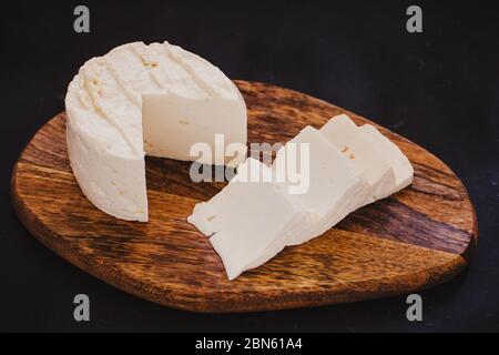 queso Panela fette di formaggio, cibo messicano, formaggio bianco e fresco in messico Foto Stock