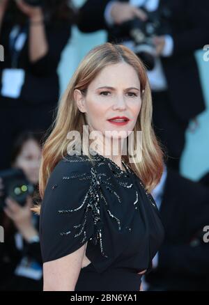 VENEZIA, ITALIA - SETTEMBRE 08: Jennifer Jason Leigh partecipa ad una prima di 'Anomalisa' durante il 72esimo Festival del Cinema di Venezia Foto Stock