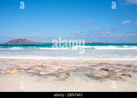 Fuerteventura settentrionale, spiaggia di Corralejo Foto Stock