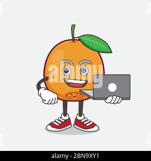 Un'illustrazione di Navel Orange Cartoon mascotte personaggio che lavora con il laptop Illustrazione Vettoriale