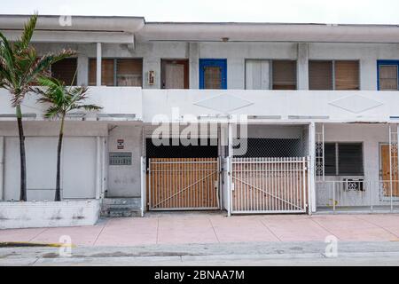 Miami Beach Florida,North Beach,Vacant Blighed abbandonato a bordo vuoto, ex hotel alberghi alloggio motel motel motel, motel edificio appartamento, visita Foto Stock