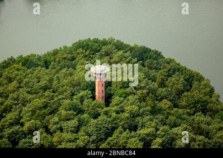 , torre di osservazione sul Krakower See a Cracovia am See, 23.07.2016, vista aerea, Germania, Meclemburgo-Pomerania occidentale, Cracovia am See Foto Stock