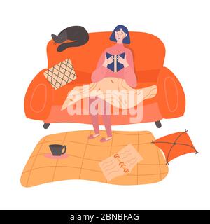 Una ragazza è seduta su un divano e sta leggendo un libro interessante che lo tiene nelle sue mani. Atmosfera calda e accogliente. Lettura hobby concetto. Colo vettore piatto Illustrazione Vettoriale