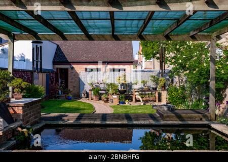 Giardino di ritorno a Northampton, Inghilterra, Regno Unito. Foto Stock