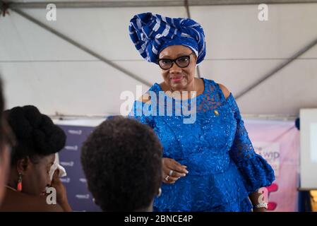 NIGERIA LAGOS DONNE CONGRES SOGGETTO VEDOVA IN AFRICA Foto Stock