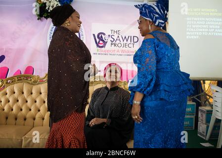 NIGERIA LAGOS DONNE CONGRES SOGGETTO VEDOVA IN AFRICA Foto Stock