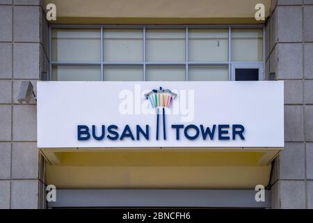 Busan, Corea del Sud 1/18/2020 Busan Yongdusan Park Busan Tower Foto Stock